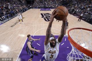 湖人旧将纳 湖人旧将纳